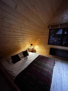 Готелі . Готель Сімейний 4-місний Делюкс. 