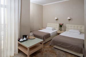 Отели . Гостиница Полулюкс двухместный Premium . 