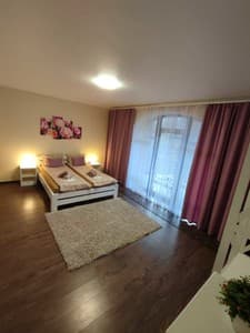 Отели . Гостиница Улучшенный двухместный с балконом (2+1). 