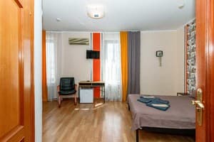 Готелі . Готель Апартаменти двомісний з кухнею 505, 506, 411. 