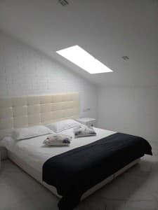 Отели . Гостиница Стандарт двухместный мансарда. 