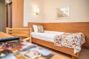 Готелі . Готель Стандарт одномісний . 