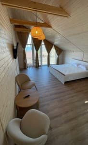 Готелі . Готель Котедж 4-місний з чаном. 