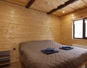 Готелі . Готель Котедж 9-місний . 