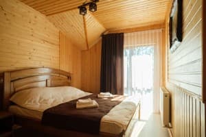 Готелі . Готель Стандарт 4-місний . 