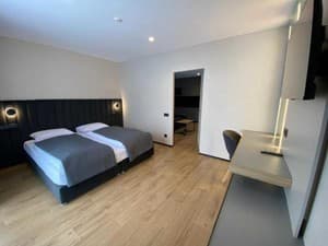 Отели . Гостиница Люкс 4-местный . 