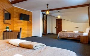 Готелі . Готель Люкс 4-місний . 