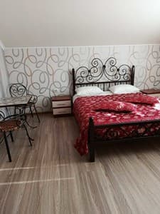 Готелі . Готель Люкс двомісний . 