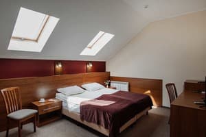 Отели . Гостиница Стандарт двухместный однокомнатный (мансардного типа). 