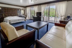 Hotels . Hotel De luxe Double Park View. 