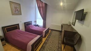 Готелі . Готель Стандарт двомісний з балконом. 