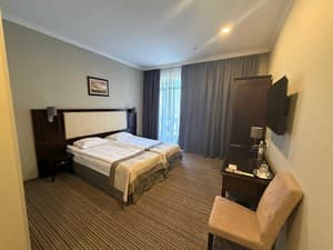 Отели . Гостиница Улучшенный двухместный Гранд (для людей с ограниченными физическими возможностями 204а). 