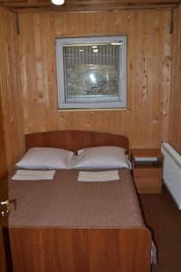 Готелі . Готель Стандарт 4-місний . 