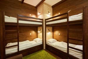 Отели . Гостиница Место в общем 4-местном номере . 