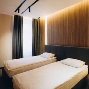 Отели . Гостиница Люкс 4-местный Семейный. 