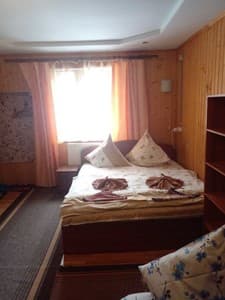 Отели . Гостиница Эконом трехместный . 