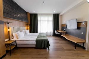 Отели . Гостиница Апартаменты 4-местный President suite(Apartment Morva+Deluxe). 