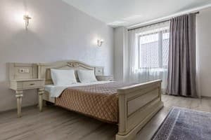 Отели . Гостиница Люкс 4-местный Суперлюкс. 