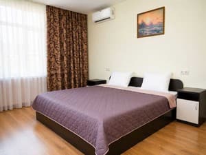 Hotels . Hotel Superior 6-places family. 