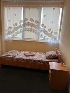 Готелі . Готель Місце у загальному одномісному номері . 