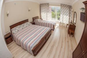 Villa Provans. Room Standard Triple