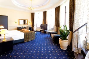 Отели . Гостиница Люкс двухместный с террасой. 