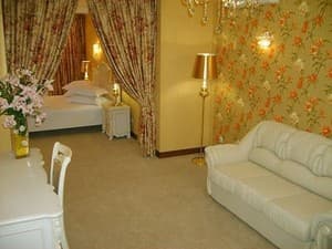 Gayki. Room Suite Double VIP