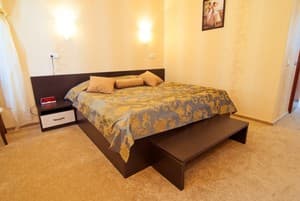 Миргород. Номер Бизнес двухместный VIP однокомнатный (№ 502, 506)