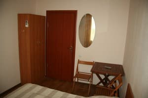 Отели . Гостиница Стандарт двухместный  (2-й этаж). 