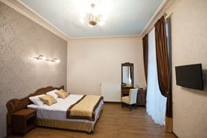 Inn Lviv. Номер Полулюкс двухместный 