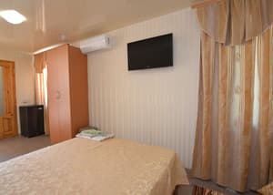 Отели . Гостиница Стандарт 4-местный комфорт. 