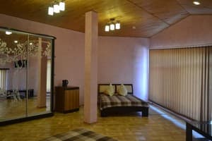 Отели . Гостиница Полулюкс 4-местный . 