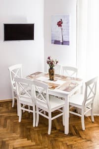 Hotels . Hotel Apartment on Ivana Franka Street, 90. 